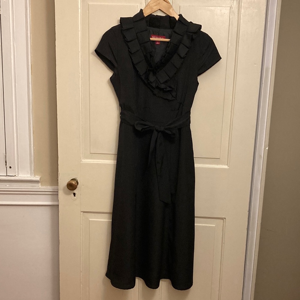 Merona Black Ruffle Cap Sleeve V Neck Midi Dress, size 4